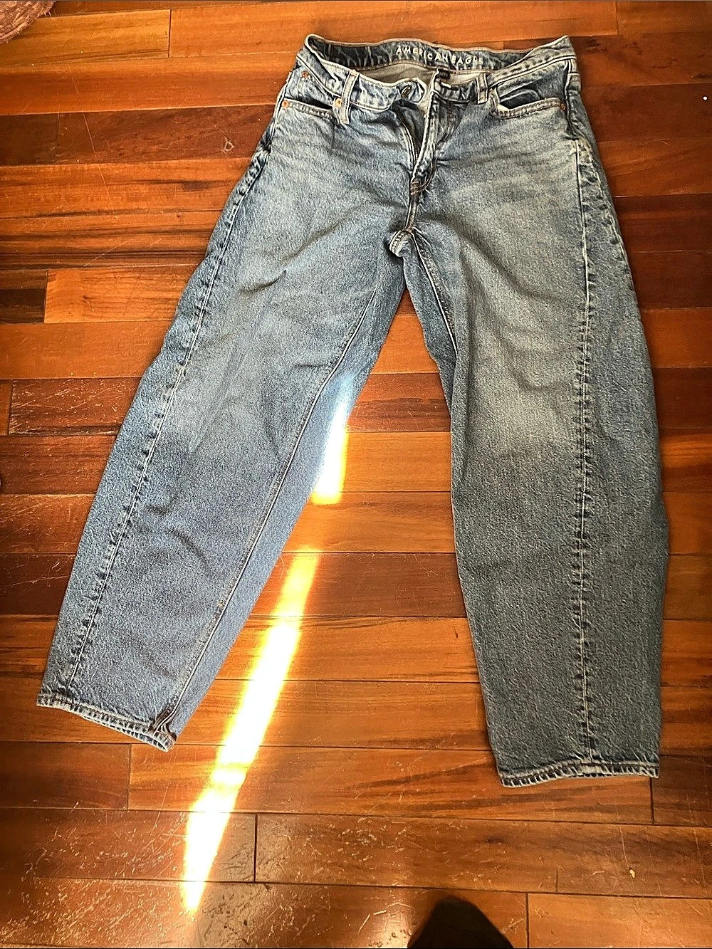 American Eagle baggy Straight Leg Blue Size 2